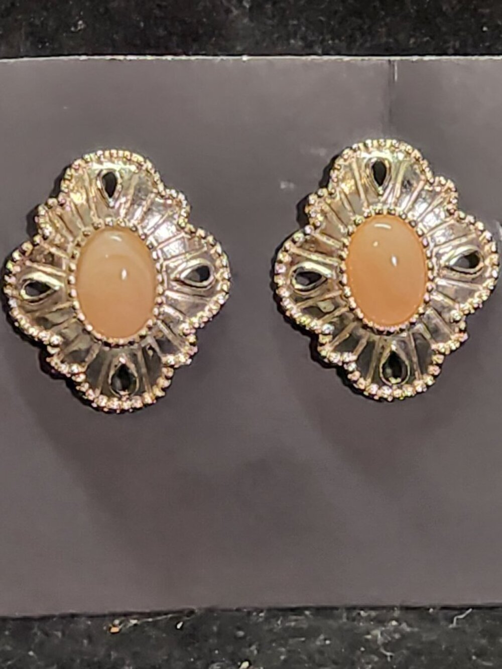 Vintage Gold Tone Peach Cabochon Floral Stud Earrings